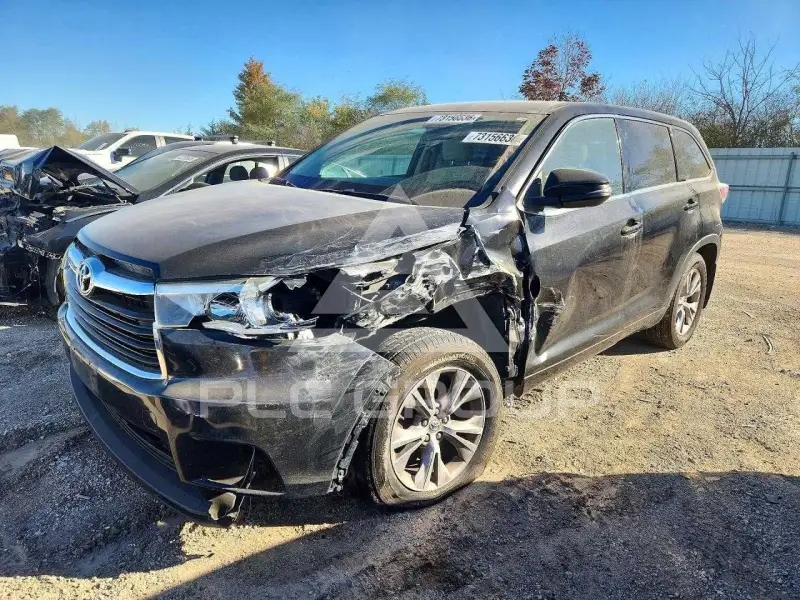 2015 Toyota Highlander фото