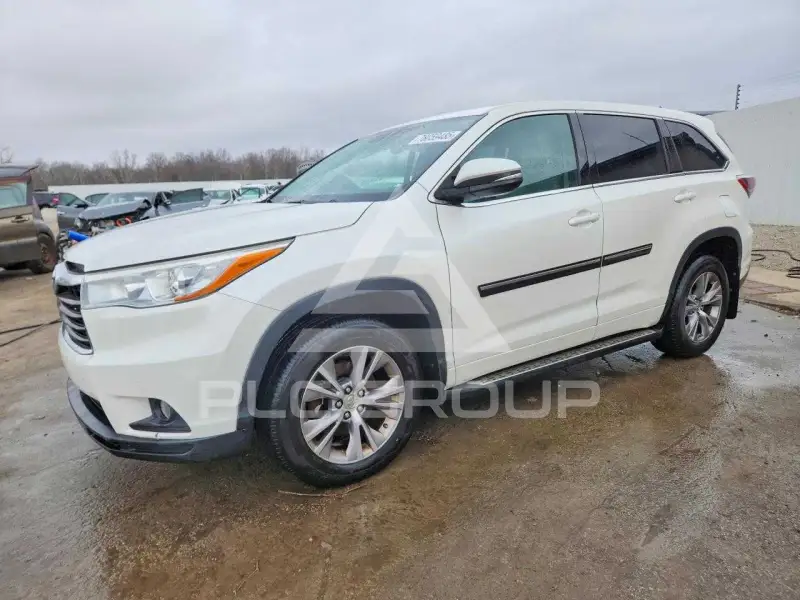 2015 Toyota Highlander фото