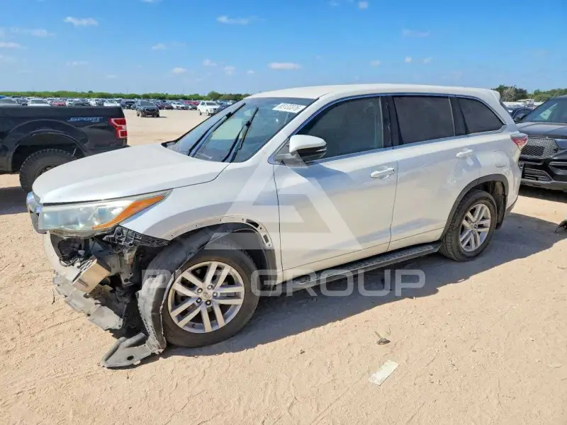 2015 Toyota Highlander фото