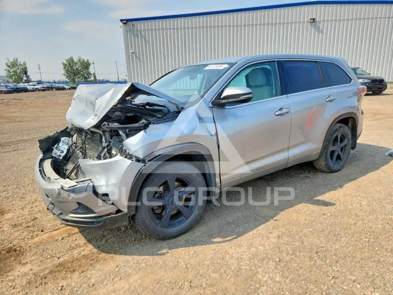 2015 Toyota Highlander photo