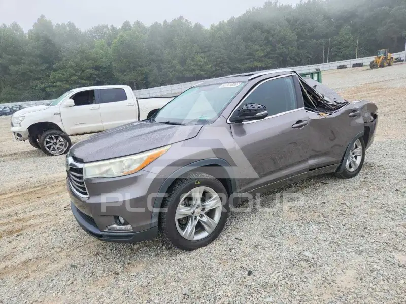 2015 Toyota Highlander фото