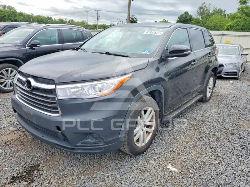 2015 Toyota Highlander фото