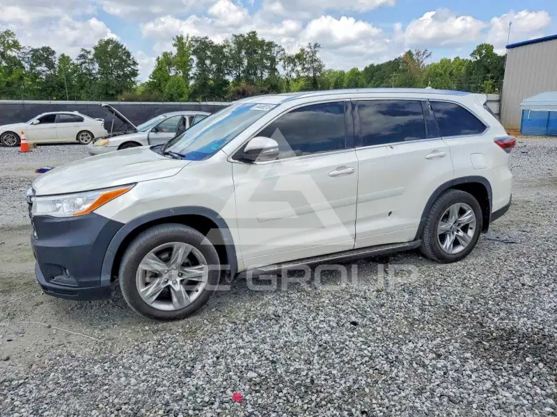 2015 Toyota Highlander фото