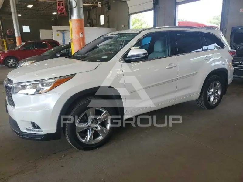 2015 Toyota Highlander фото