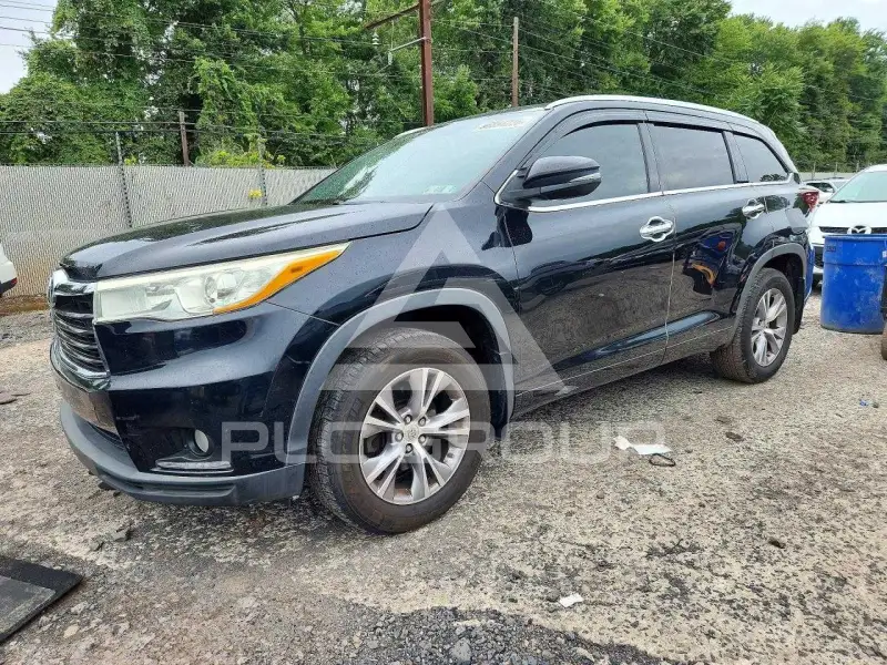 2015 Toyota Highlander фото