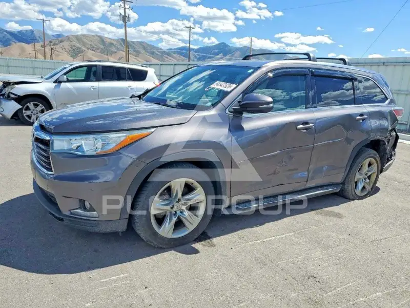 2015 Toyota Highlander фото