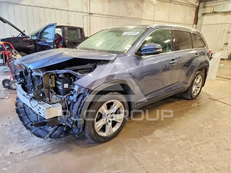 2015 Toyota Highlander фото