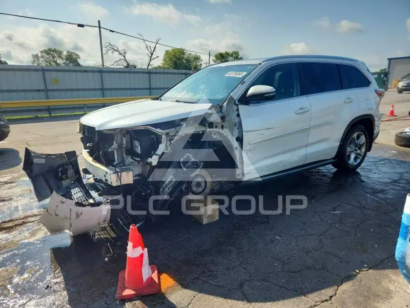 2015 Toyota Highlander photo