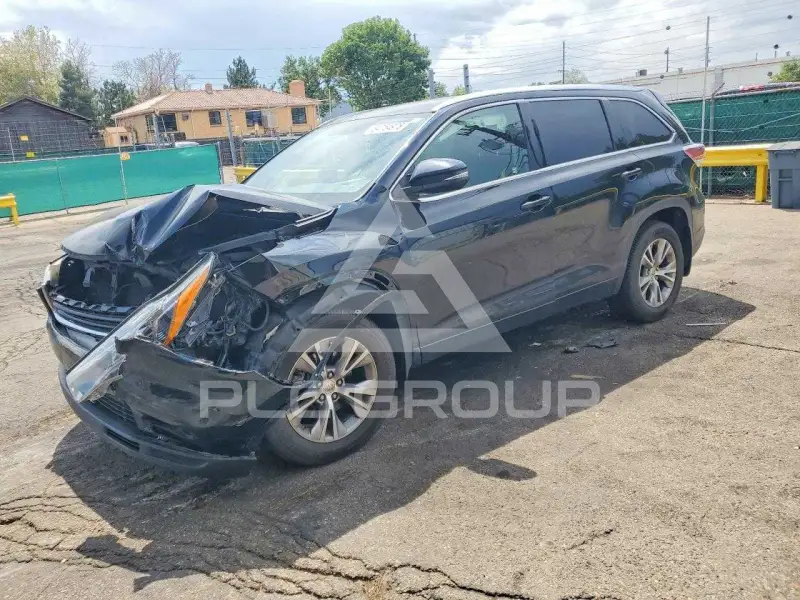 2015 Toyota Highlander фото