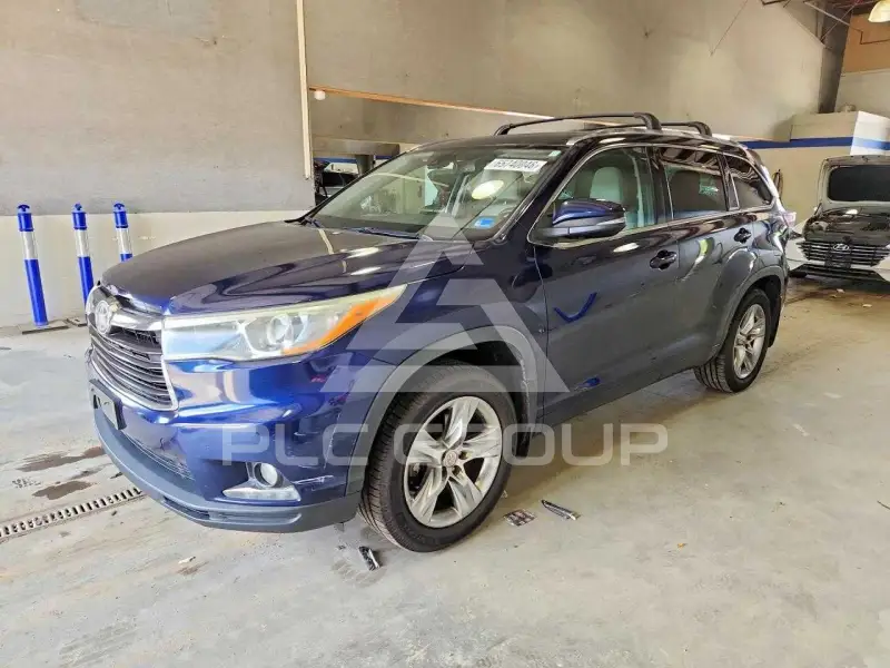 2015 Toyota Highlander фото