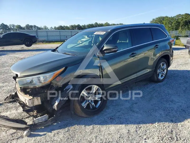 2015 Toyota Highlander фото