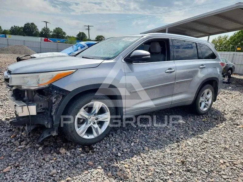 2015 Toyota Highlander фото