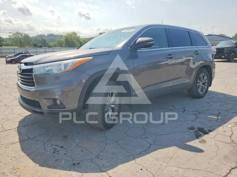 2015 Toyota Highlander фото