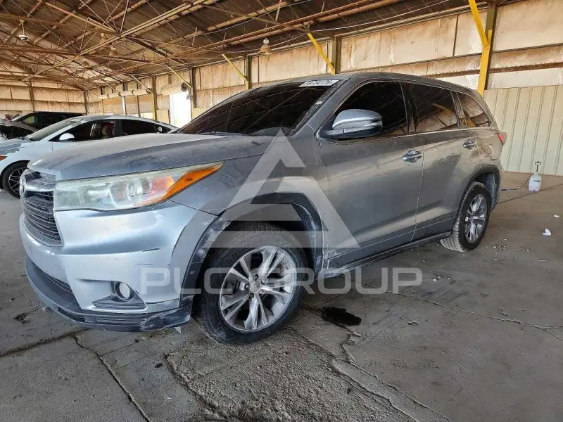 2015 Toyota Highlander photo