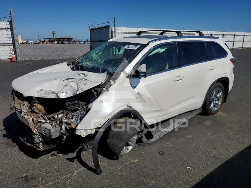 2015 Toyota Highlander фото