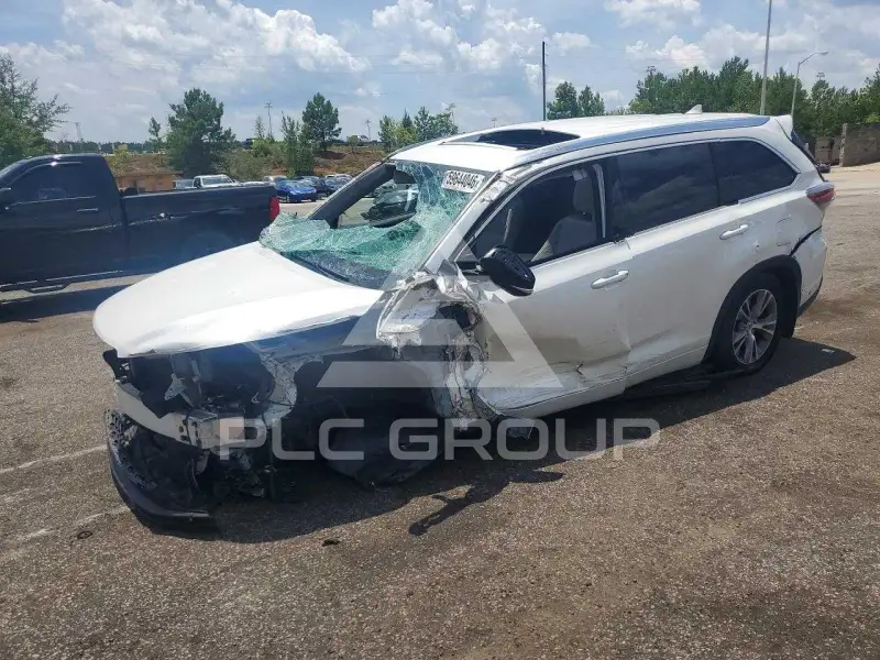 2015 Toyota Highlander фото
