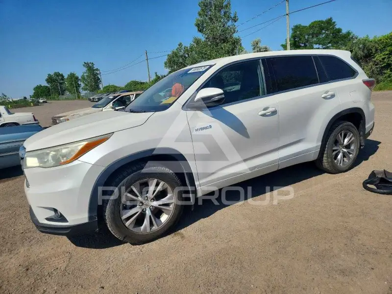 2015 Toyota Highlander фото