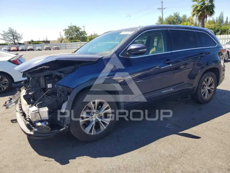 2015 Toyota Highlander фото