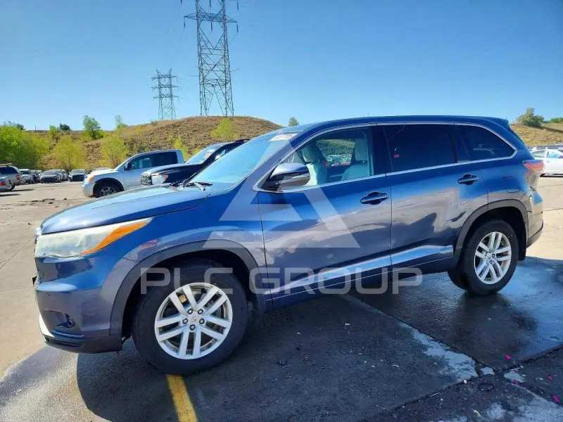 2015 Toyota Highlander photo