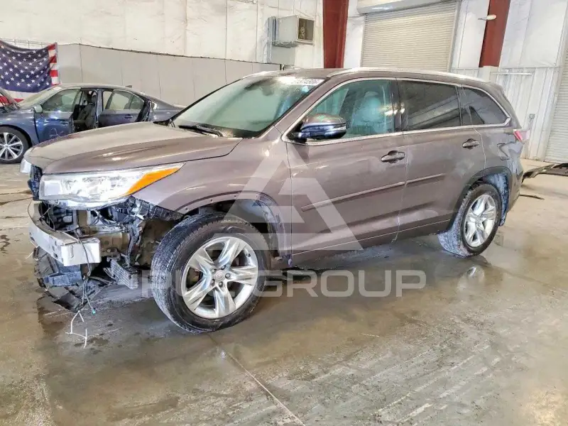 2015 Toyota Highlander фото