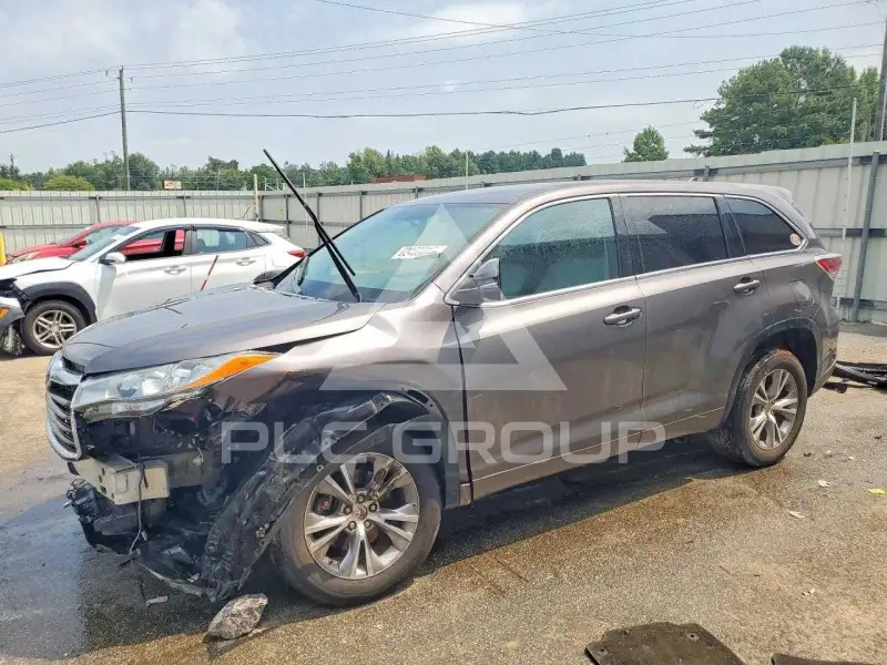 2015 Toyota Highlander фото