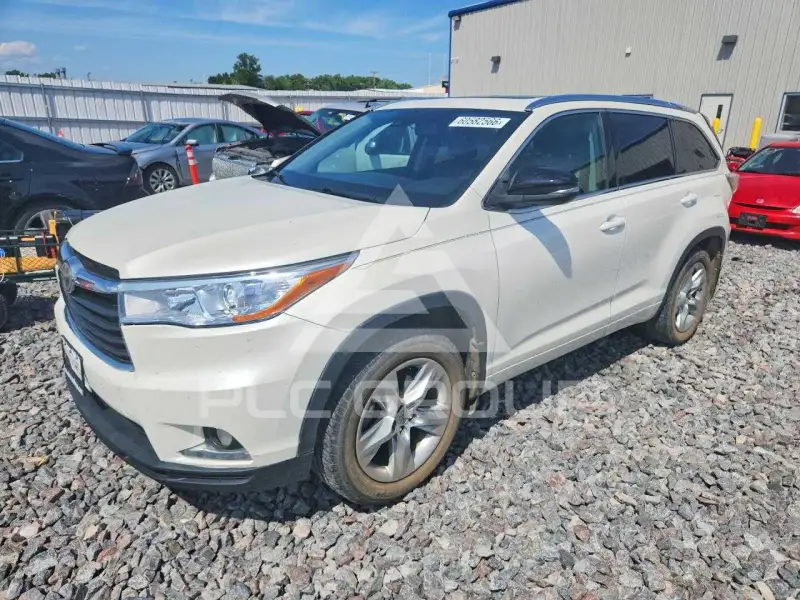 2015 Toyota Highlander фото