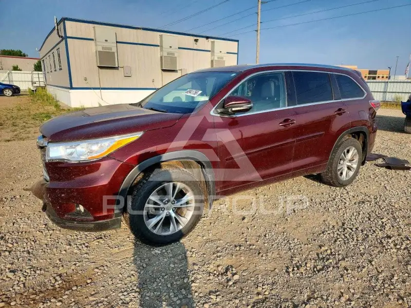 2015 Toyota Highlander фото