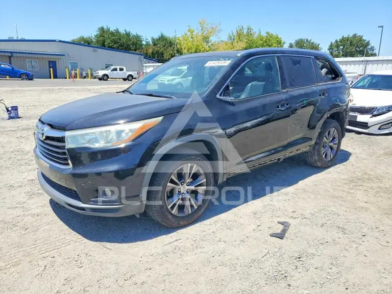 2015 Toyota Highlander фото
