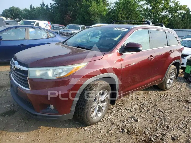 2015 Toyota Highlander photo