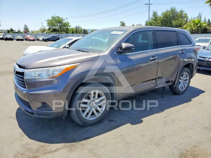 2015 Toyota Highlander photo
