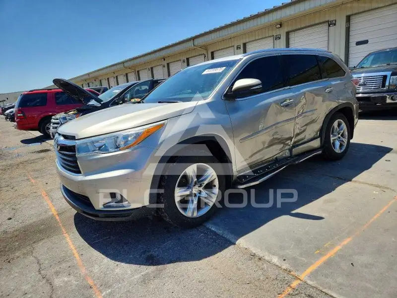 2015 Toyota Highlander photo