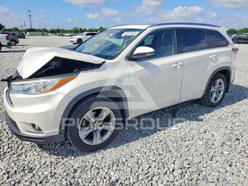 2015 Toyota Highlander photo