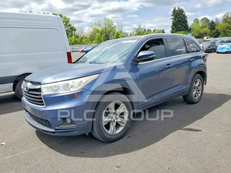 2015 Toyota Highlander фото