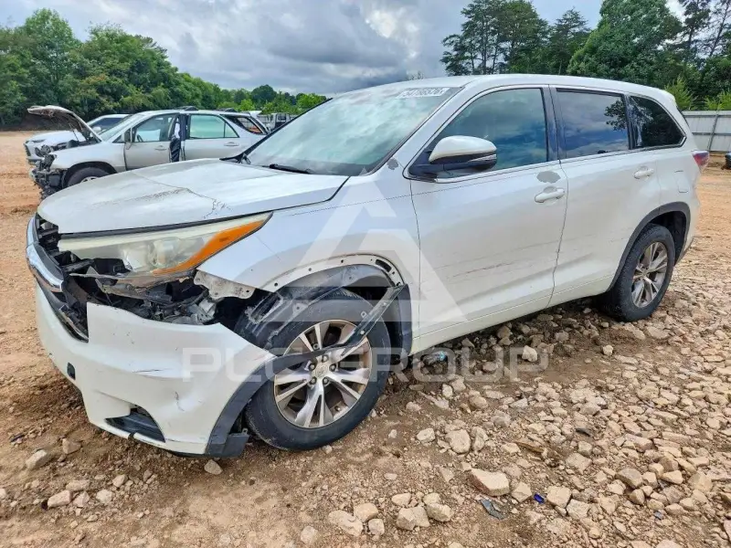 2015 Toyota Highlander photo