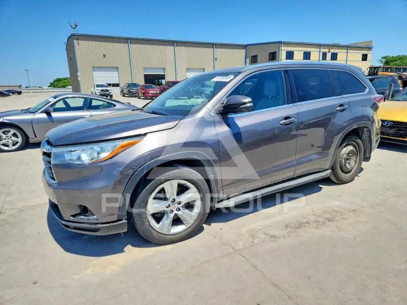 2015 Toyota Highlander photo