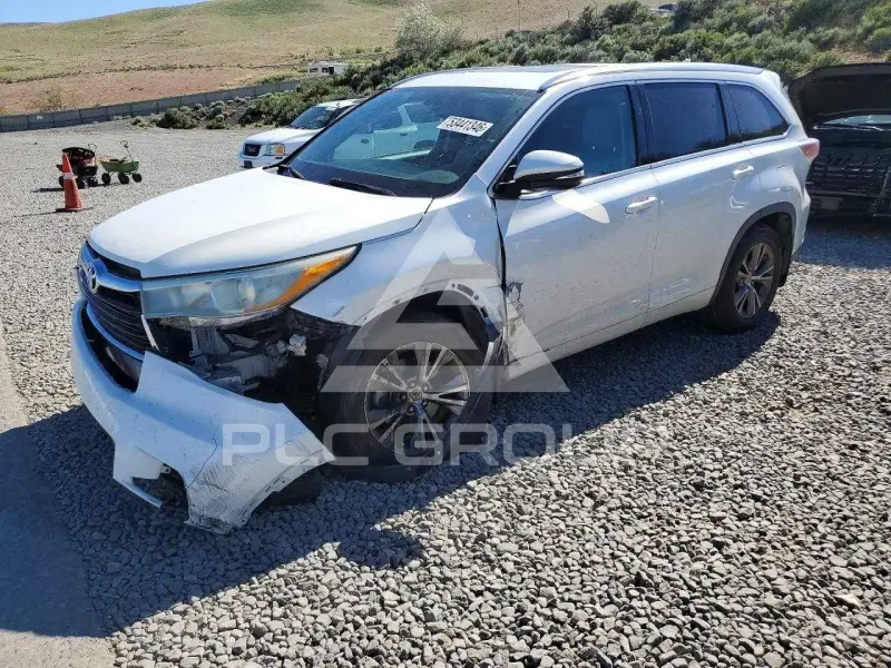 2015 Toyota Highlander фото