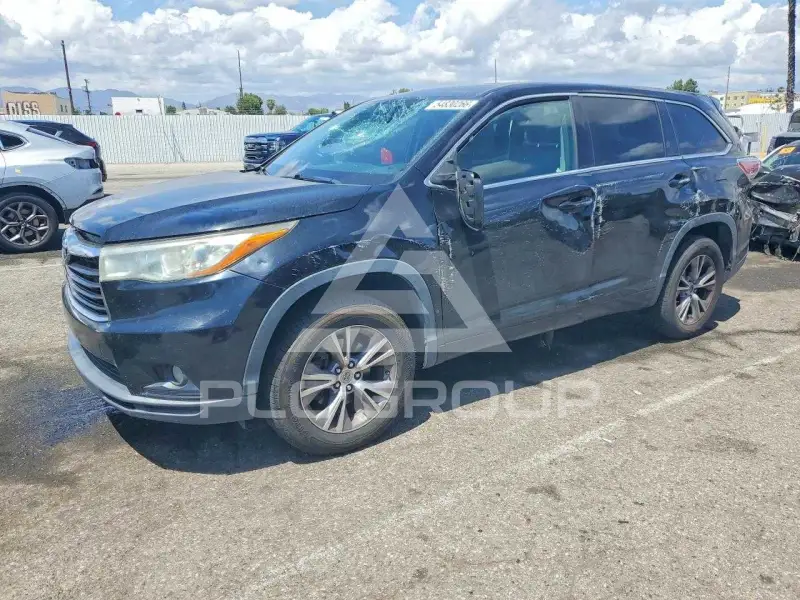 2015 Toyota Highlander фото