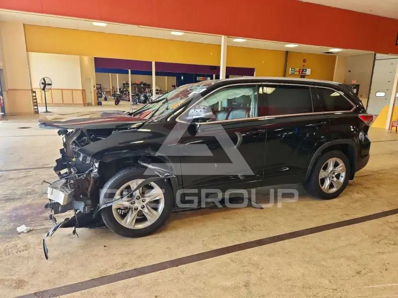 2015 Toyota Highlander фото