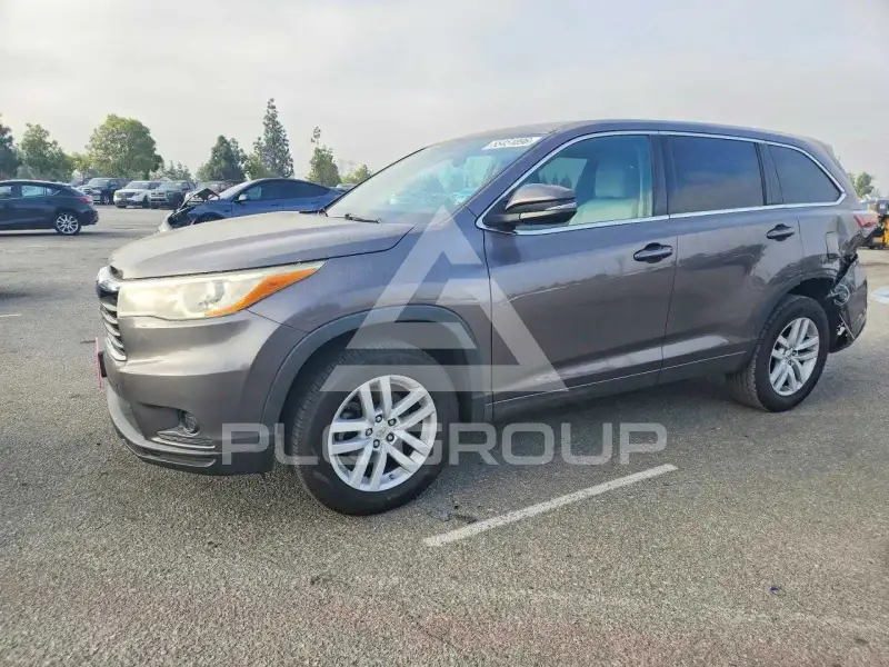 2015 Toyota Highlander photo