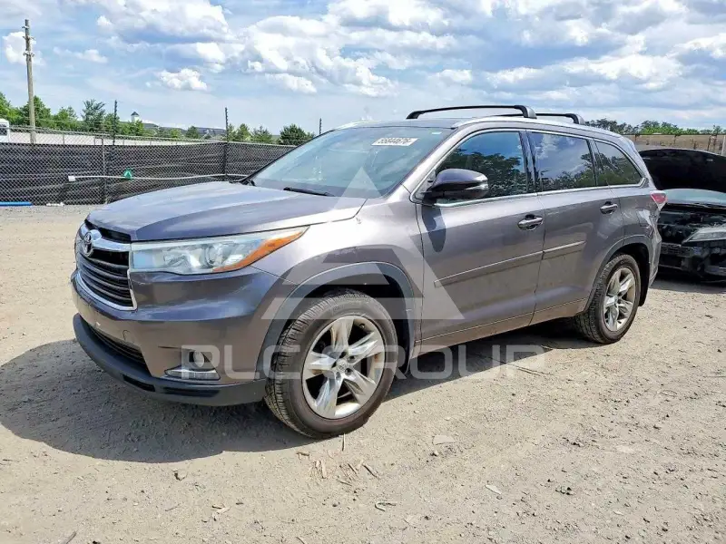 2015 Toyota Highlander фото