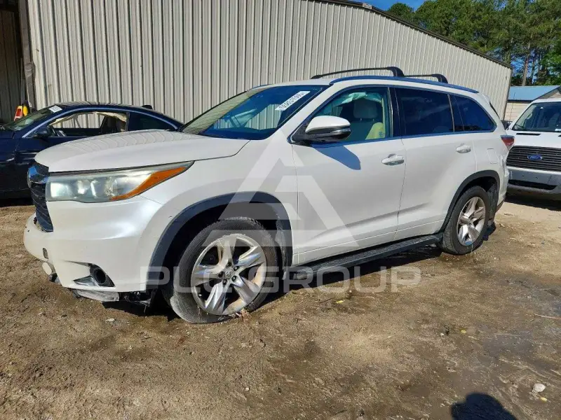 2015 Toyota Highlander photo