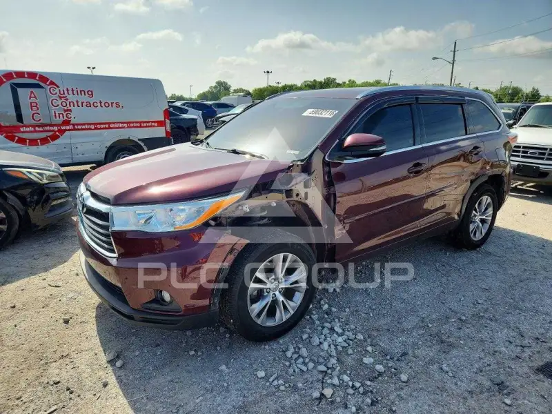 2015 Toyota Highlander фото