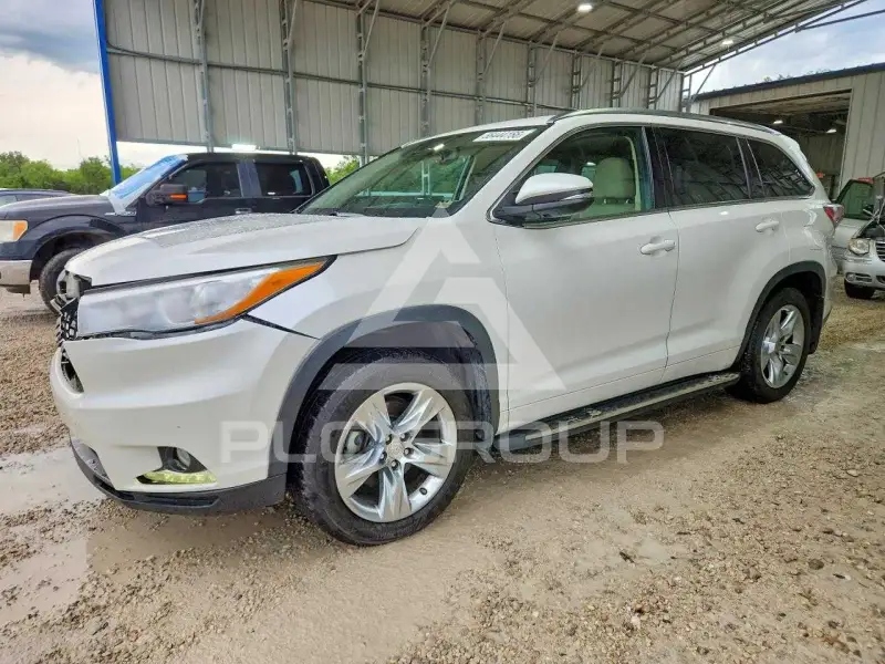 2015 Toyota Highlander photo