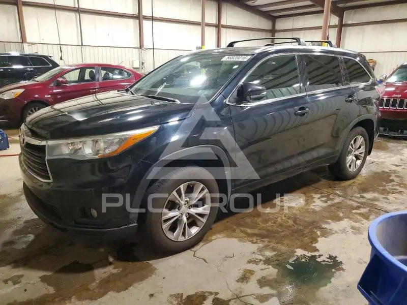 2015 Toyota Highlander фото