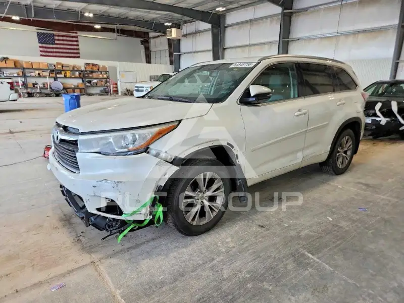 2015 Toyota Highlander фото