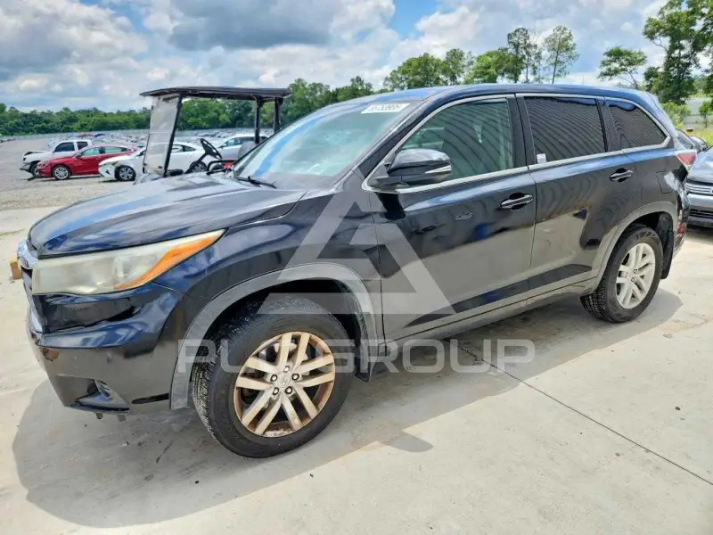 2015 Toyota Highlander photo