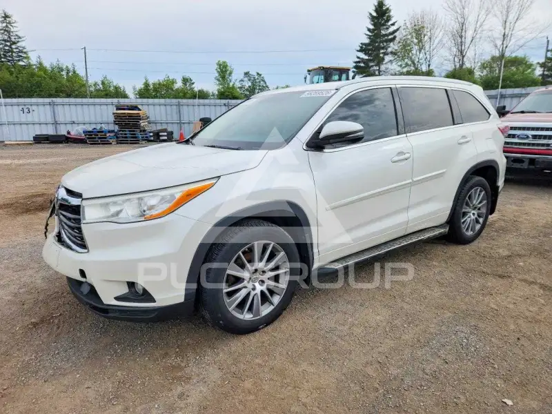 2015 Toyota Highlander фото