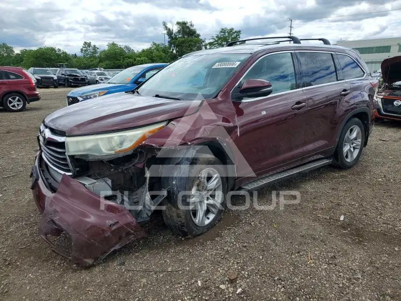 2015 Toyota Highlander photo