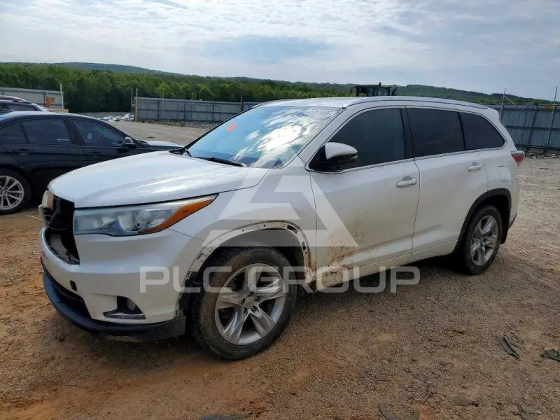 2015 Toyota Highlander фото