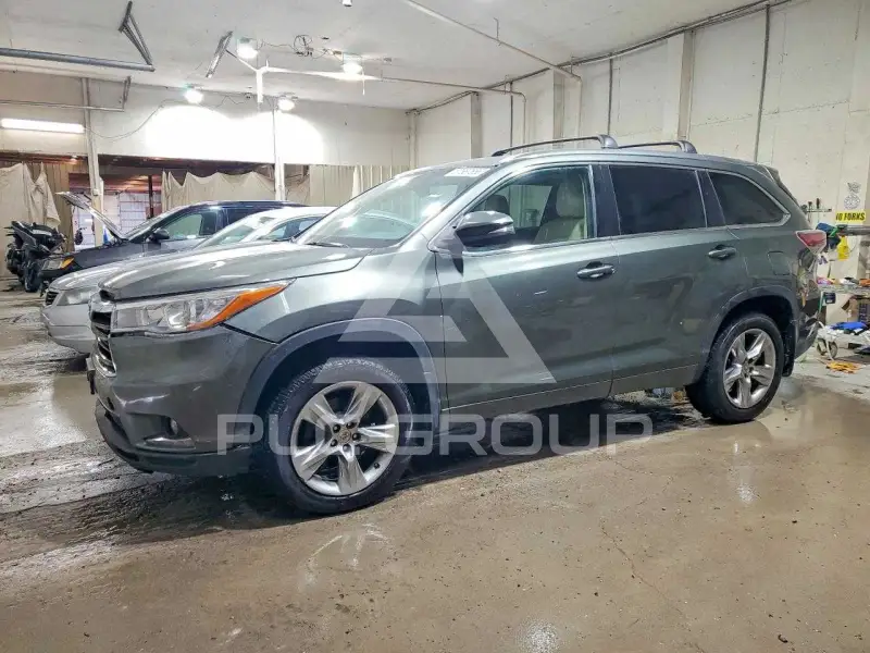 2015 Toyota Highlander фото